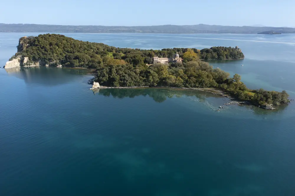 anticipata all'8 luglio Gita in battello sul lago di Bolsena